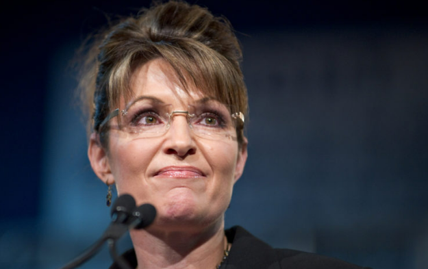 Sarah Palin was crushed after her 27-year role model marriage ended by email, now she’s found love again