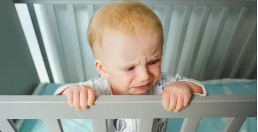 PARENTS WERE SHOCKED WITH WHAT THEY SAW IN THEIR CRYING BABY’S ROOM 