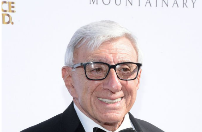 Jamie Farr, a.k.a the cross-dressing Corporal Maxwell Q. Klinger in “MAS*H,” and his wife, Joy, are marking an incredible 60 years of marriage!